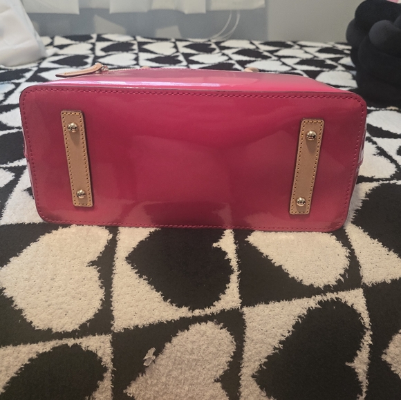 BRAND NEW Dooney and Bourke hot pink patent leather tote - Picture 2 of 10